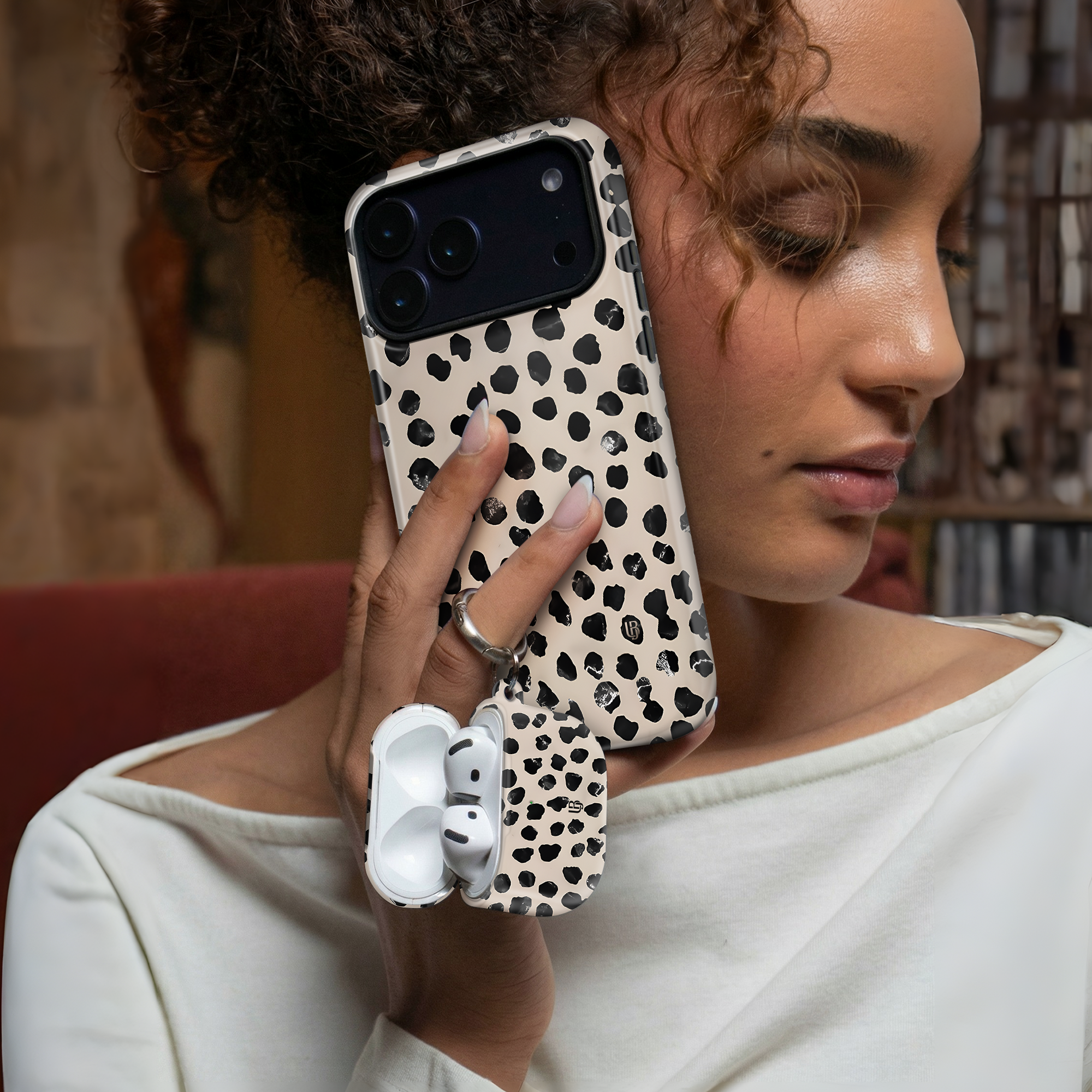 Dalmatian Chic Ultrabling AirPods case detail view