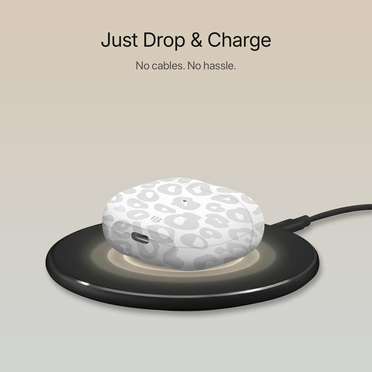 Ivory Leopard - AirPods Case