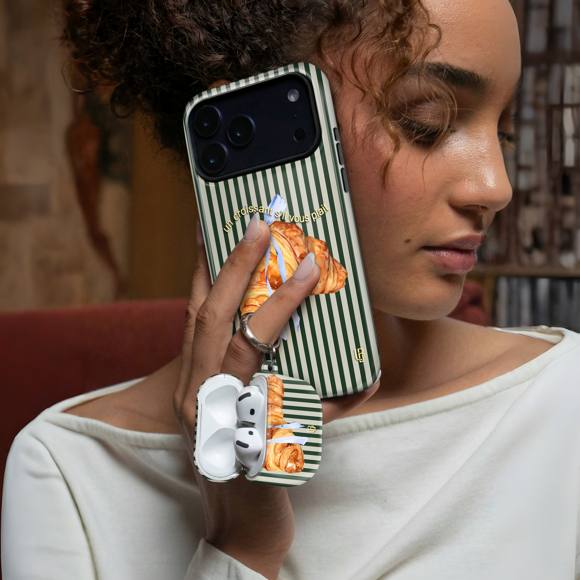Paris Croissant Ultrabling AirPods case detail view
