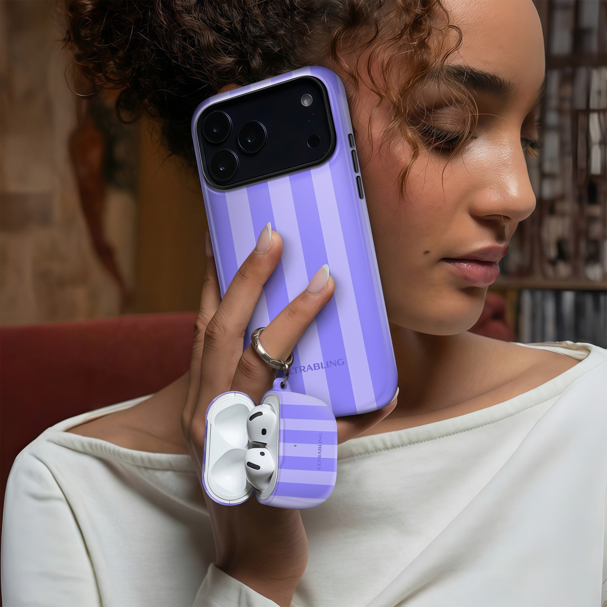 Wisteria - AirPods Case