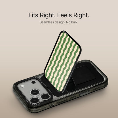 Pistachio Wave - MagSafe Wallet